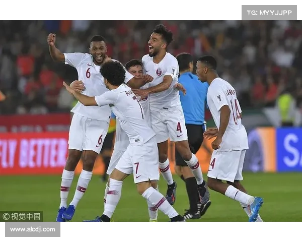 卡塔尔国足崛起的背后因素探析:从青训体系到大力投资的成功路径 卡塔尔国足崛起的背后因素探析:从青训体系到大力投资的成功路径