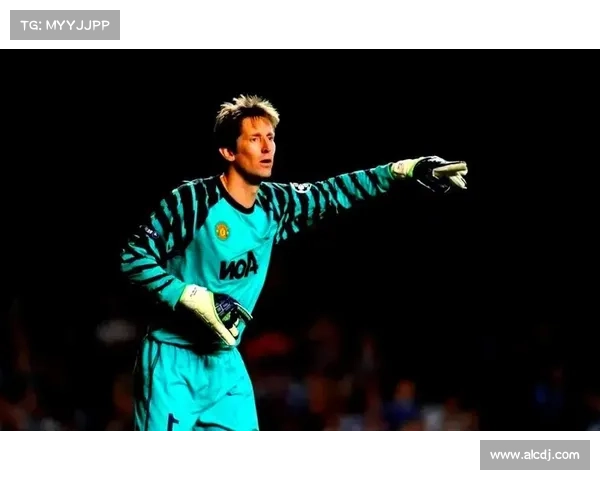 如何从球员发展与俱乐部成就分析阿贾克斯青训体系的成功与不足