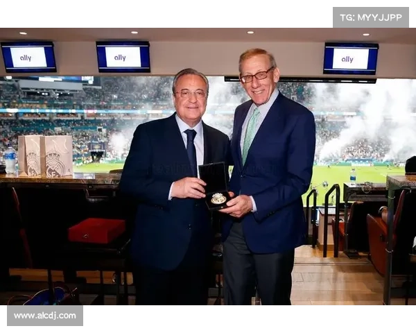 弗洛伦蒂诺的慷慨背后奖金的秘密与足球哲学深度剖析