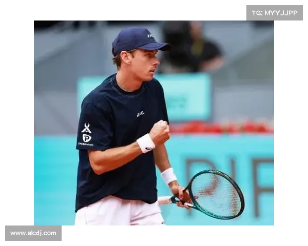 德米纳尔如何在迈阿密大师赛实现职业生涯突破展现新高度